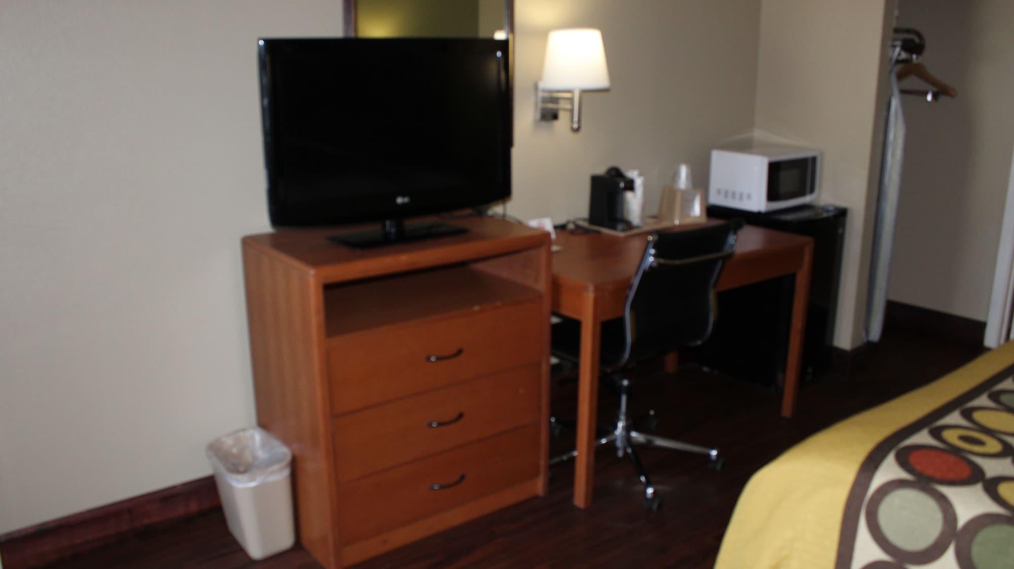 ซูเปอร์ 8 บาย วินด์แฮม โมบีล/ทิลแมนส์ แอเรีย Motel ทิลแมนส์คอร์เนอร์ ภายนอก รูปภาพ