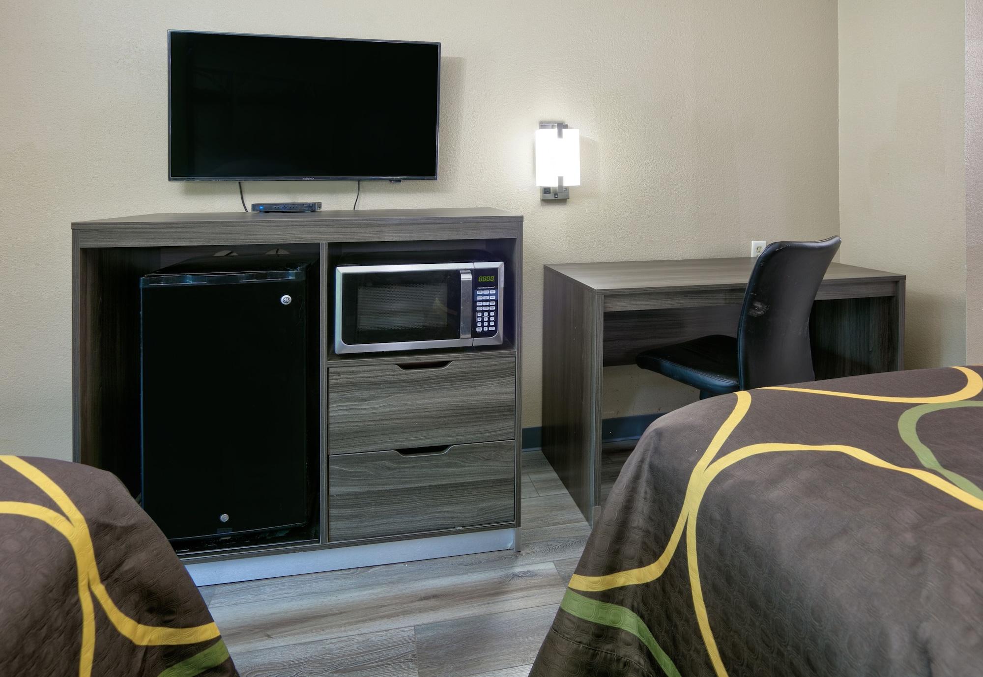 ซูเปอร์ 8 บาย วินด์แฮม โมบีล/ทิลแมนส์ แอเรีย Motel ทิลแมนส์คอร์เนอร์ ภายนอก รูปภาพ